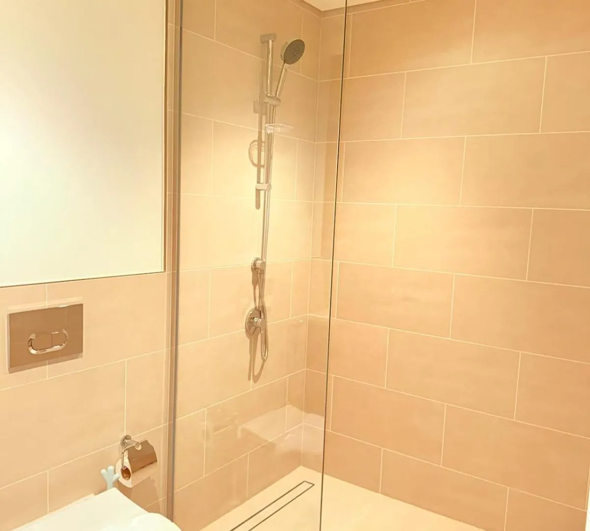 1 Bed With Private Beach Access In Dubai Creek Harbour 0*,